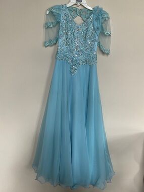 girls pageant gown, size 12, baby blue